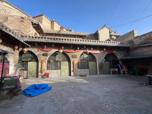 山西全境自驾游第一天:汾酒风景区、李家山村