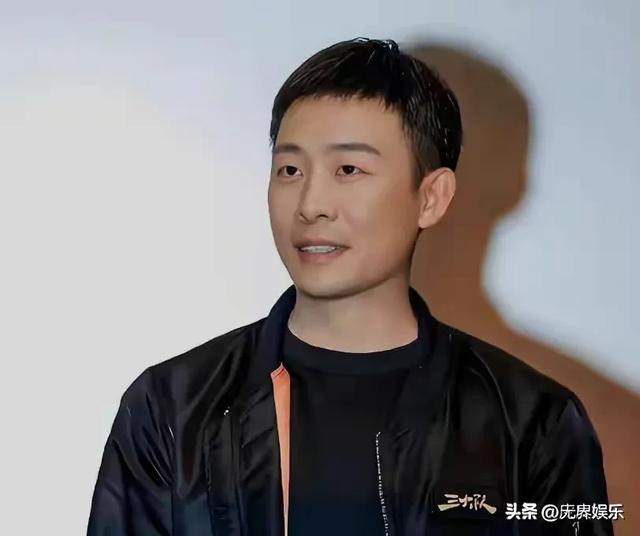 47岁的张译，刚刚经历了一场"退圈"风波，却用一则喜讯让全网沸腾