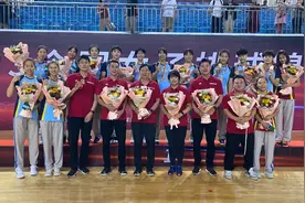 女排2大豪门透露最新名单，天津出现重大调整，张常宁继续冲冠图片