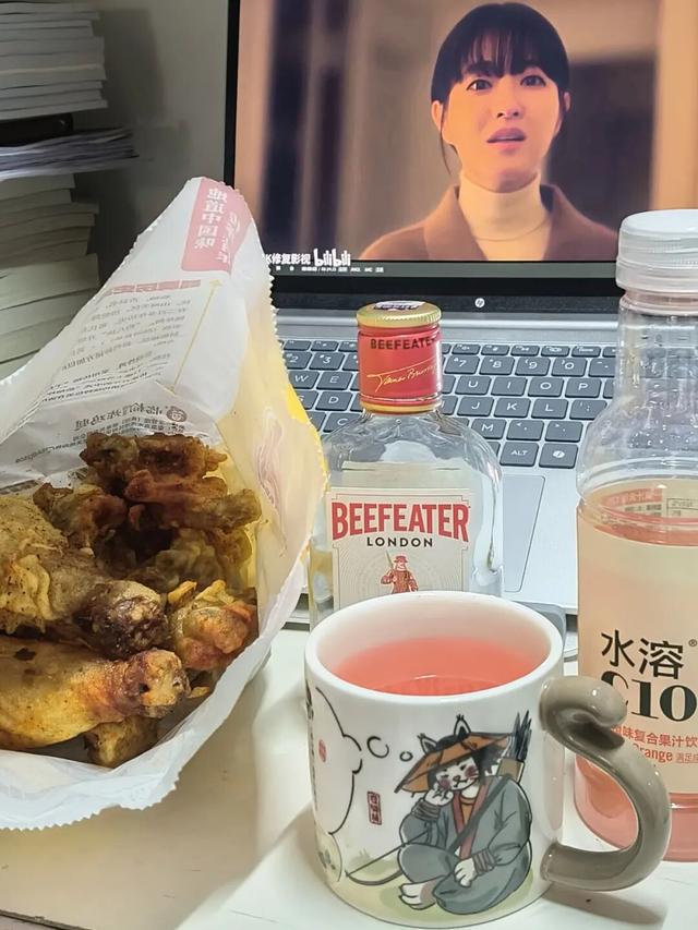 10月，「需要另一个同类」