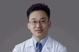 医生肖某婚内出轨4人致流产？手术中途离场40分钟！医院：已开除图片