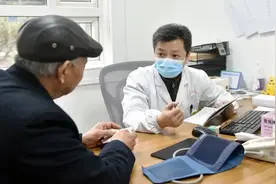 肝好不好，从脚就能看出来？医生提醒：脚上出现这3点小心是肝病图片