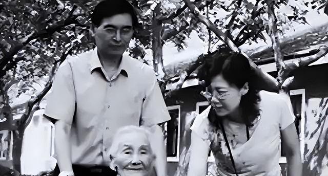 她曾任刘少奇的秘书，嫁给了刘少奇，离婚后终身未婚，活到101岁