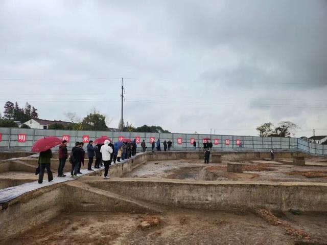 30多位专家连夜赶往现场,无锡挖出6000年古城,比杭州良渚早1000年