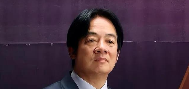 赖清德执意过境，美国务院回应打破惯例，一个措辞让岛内倍感刺眼