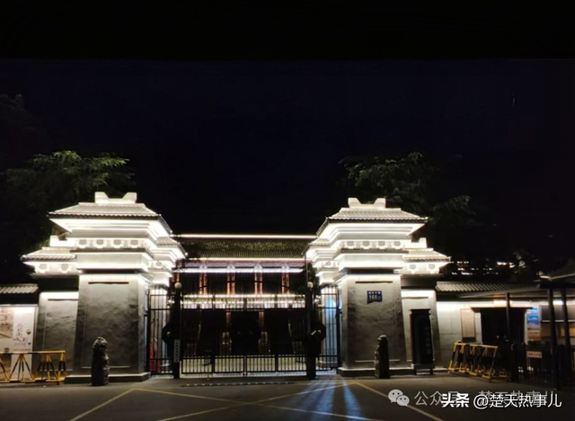 破天荒！荆州古城四大城门同步“大动干戈”，三十年来头一回