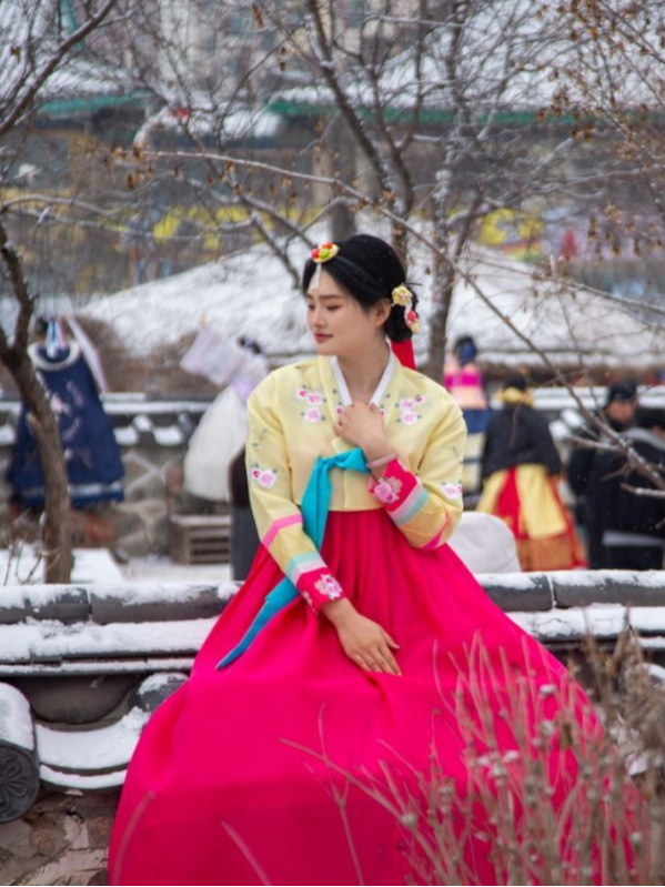 延吉冬日暴击！闯入白雪花灯的童话镇，这份攻略快收好