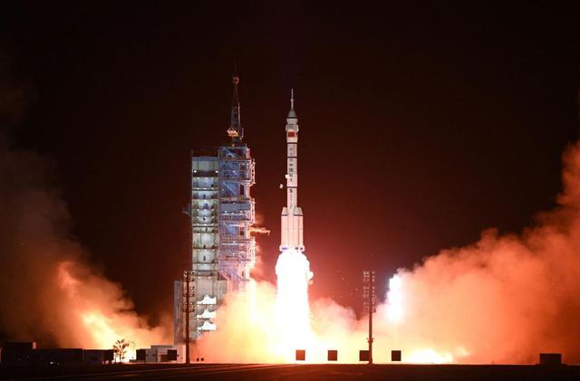 美军最怕一幕发生！中国北斗在轨升级完成，美国太空军战栗！