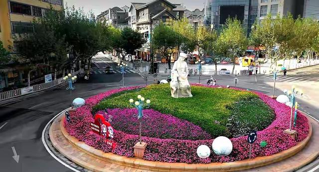 带着孙女去旅行（169）云南石林县印