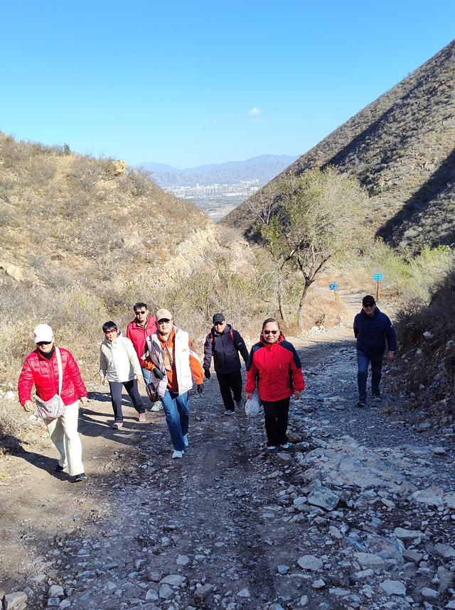 登张家口怀来老君山