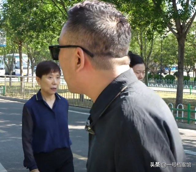 杨少华刚过头七！杨伦住进医院瘦到脱相，杨议满面红光好似没事人