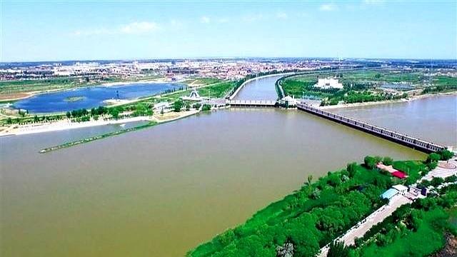 内蒙古奇迹：黄河水引入沙漠后，竟然产生这般景象！