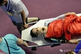 她在“擦边”吗？图片