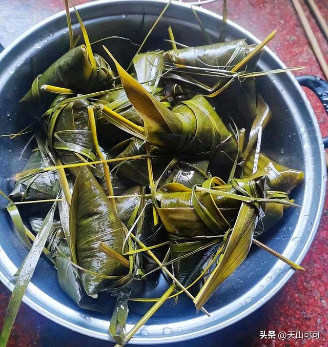 冰箱里的熟粽子怎么加热？4种方法，快速加热，软糯好吃！