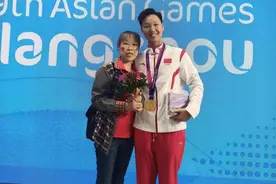 “旱鸭子”女儿成水球运动员，两次征战奥运图片