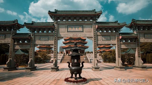 连云港应加速开发瀛洲镜空新景区，徒步瀛洲道赏碧海青山揽城中
