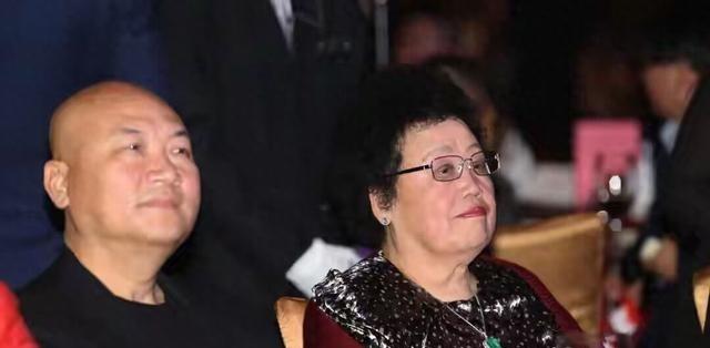 陈丽华留下的紫檀博物馆到底多值钱1根木头能换北京一套房！