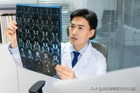 医疗纠纷：医方虽主张患者强烈拒绝检查，并不能构成医方免责情形图片