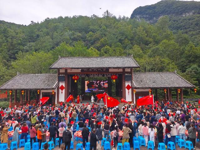 国庆逢中秋，金秋趣月坝！