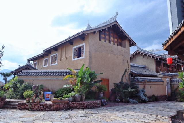 宝藏春城，冬季旅居圣地，物价低风景好，动车直达，比大理暖和