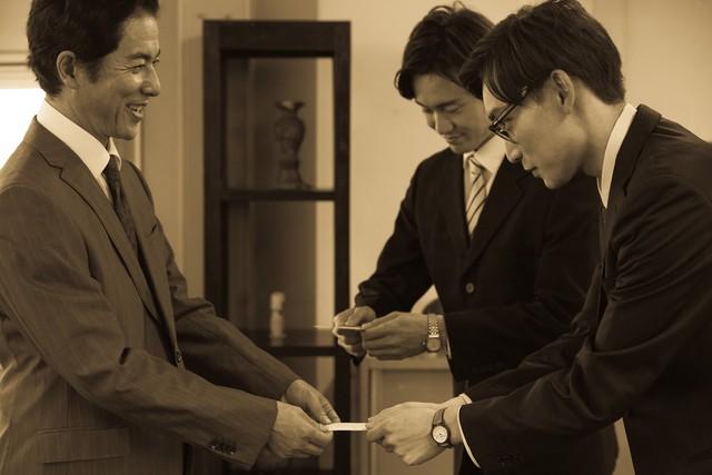 传统的名片你现在还在用吗？