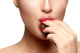 初尝禁果，女子第一次的心动瞬间图片