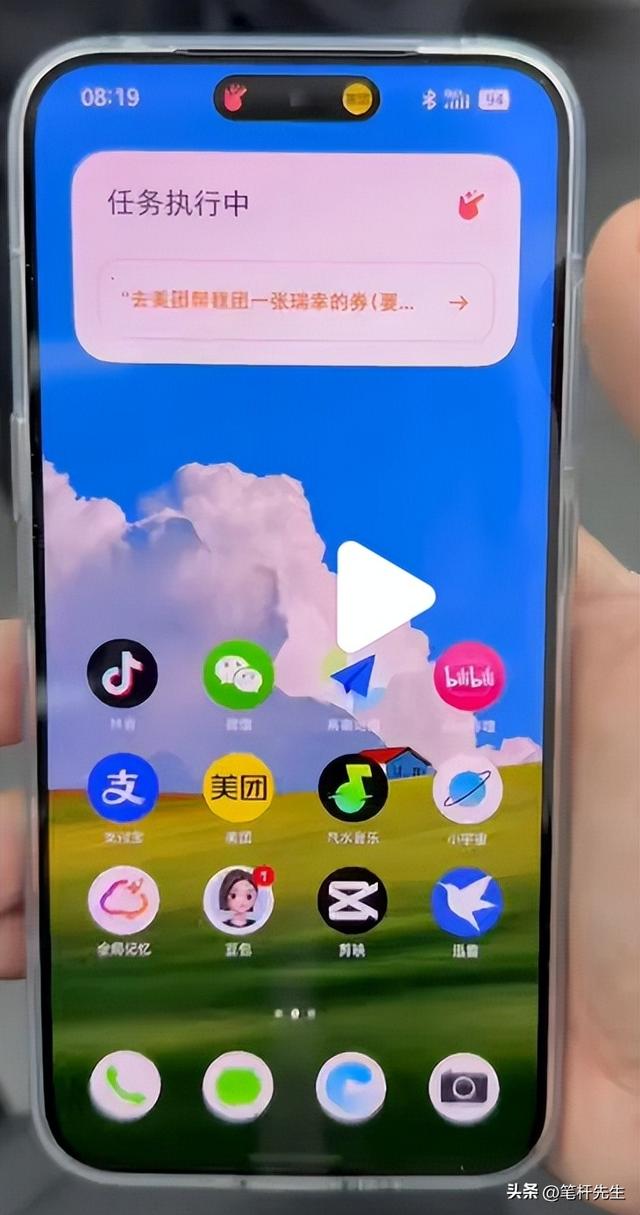 AI 手机助手狂揽热度，APP 为何不可替代？四大体验维度揭秘真相