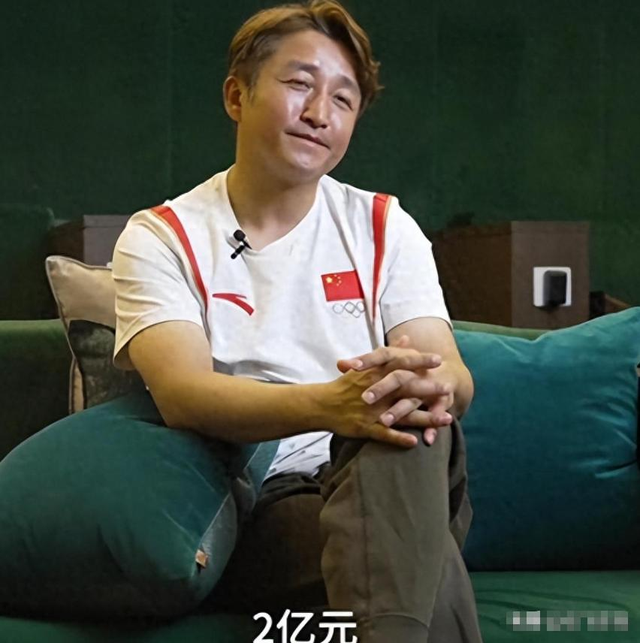 里子面子都没了！赔光2亿后	，妻子深夜亲手撕下邹市明最后的体面