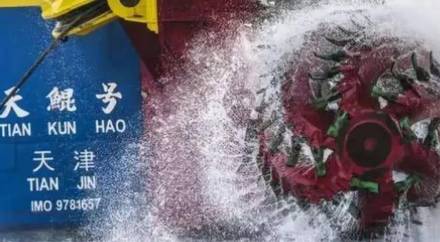 挖泥船算被我国玩明白了！因为太过先进，这回轮到别人求我们了？