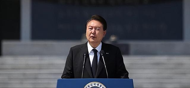 李在明万万没想到，入狱后的尹锡悦，竟然比当总统还挣得多