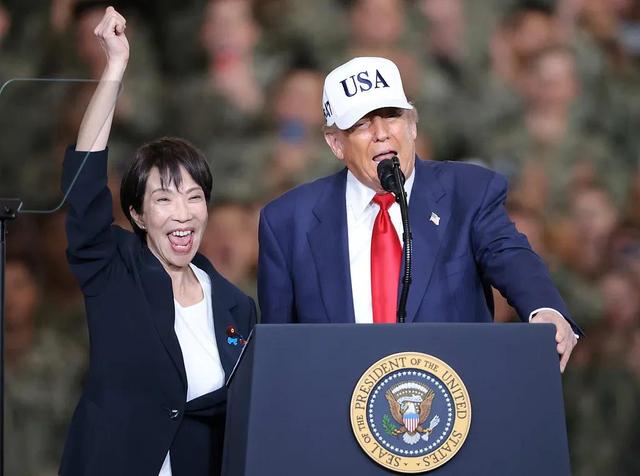 变本加厉，日本要强闯钓鱼岛；岸田文雄出手，给高市早苗送B计划