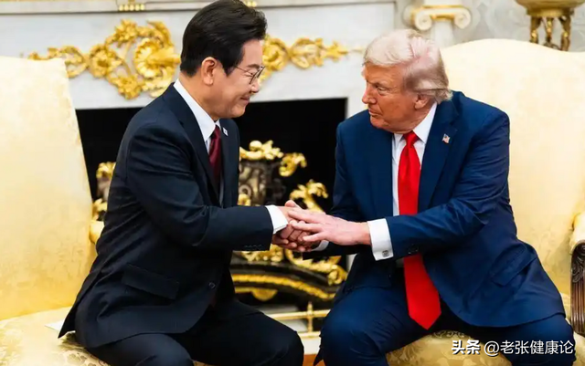 从美国回来后，李在明彻底不装了？当着全世界的面，韩国已做选择