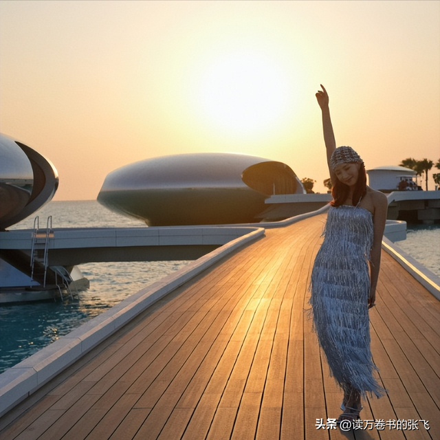 和陈赫离婚10年后，晒出情侣泳装照的许婧，没给前夫留一丝体面