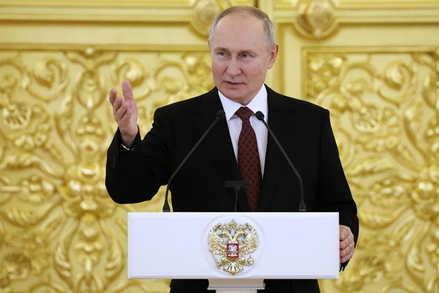 日本通告全球，将强登钓鱼岛？中方已经增兵，普京政府也选边站了