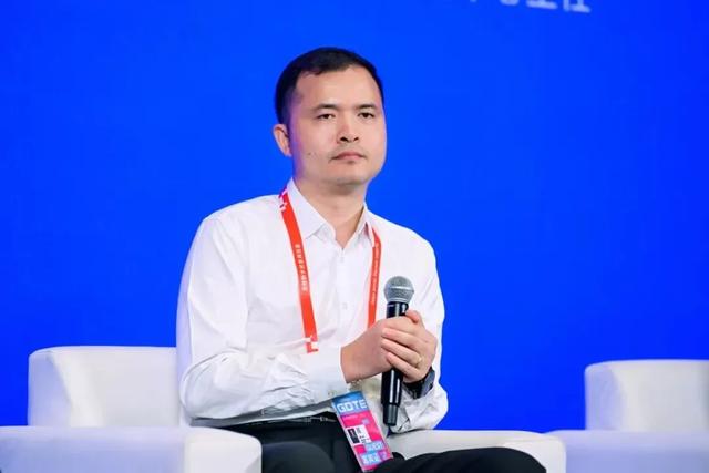 全国科普月丨AI科普活动走进全球数贸会，二维码发明者也来了！
