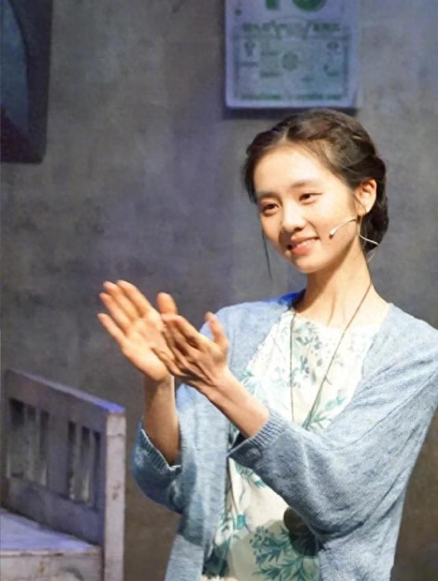 黄磊也没想到，自己辛辛苦苦养大的黄多多，竟给何炅做了“嫁衣”