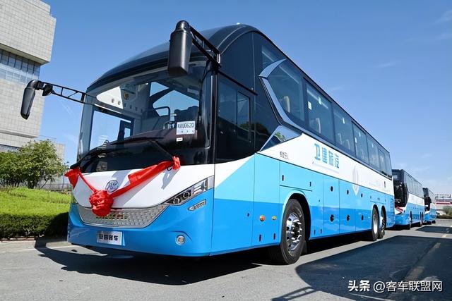 安凯高端产品启程南通，赋能旅游出行新体验！