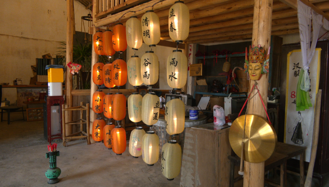 【21℃城市安顺文化新风采】10元坐拥“岩上”时光！安顺经开区幺铺镇供销社仓库变身文艺茶馆