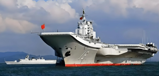 无人机突袭辽宁舰！33秒高燃反击！3个王炸细节让对手破防！