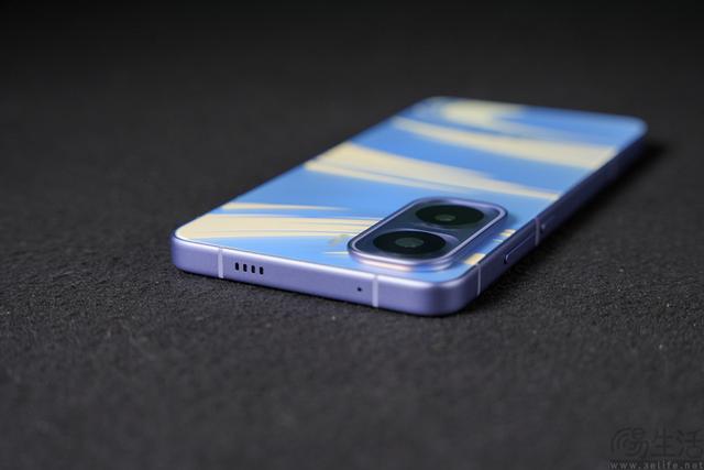 iQOO Neo11首测：中端性能机也要品质升杯