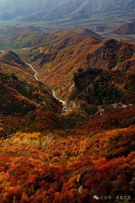 岚县白龙山