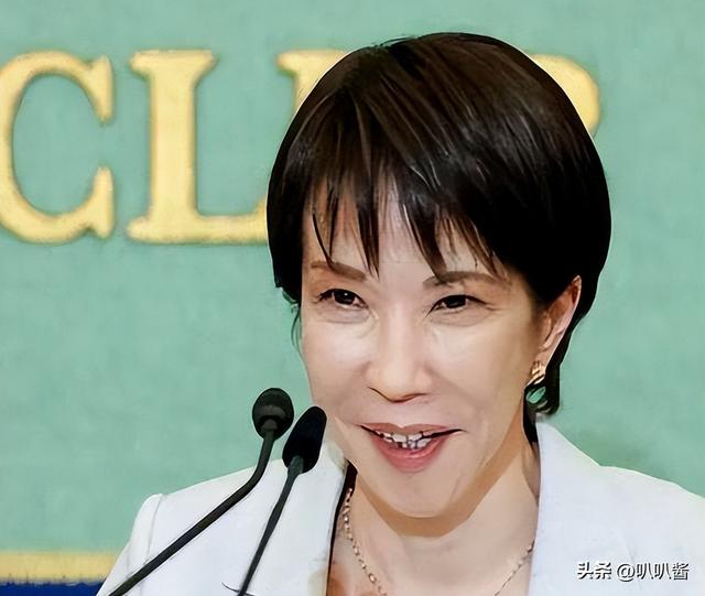 琉球不属于日本！中俄军队包围琉球，韩国紧急避险，高市怕啥来啥