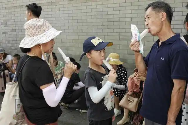 尿毒症死亡的人越来越多？医生警告：天热宁可吃冰棍，也别吃3物