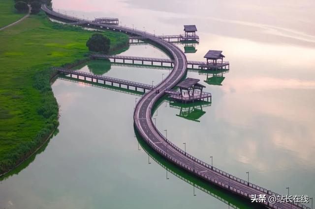 三湖联动赠您一城浪漫 苏州工业园区以湖之名打响城市新IP