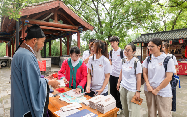 洪洞大槐树景区冬季多元演艺解锁沉浸式寻根体验