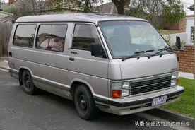 一代神车 丰田HiAce 海狮进化史图片