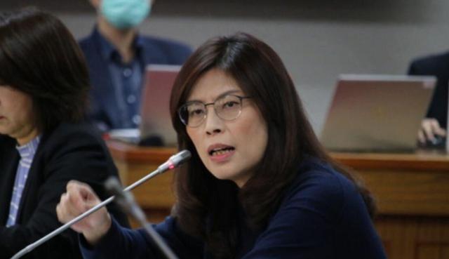 栗正杰支持郑丽文赴大陆：我当后盾