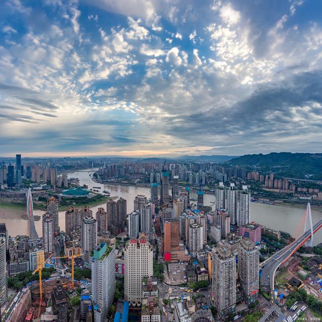 世界上最大的城市，居然在中国！因人口过多，常被误以为是个省！