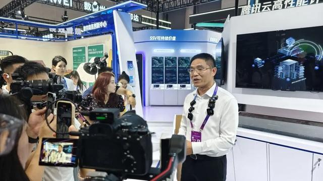 让“好用的AI”成为普惠生产力，腾讯亮相2025世界智能产业博览会！