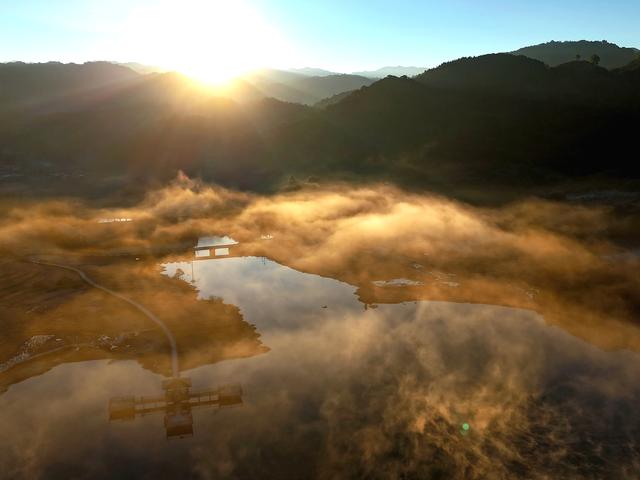 强烈建议3-5月走起的9条自驾路线，春天花开成海，沿途美成天堂！